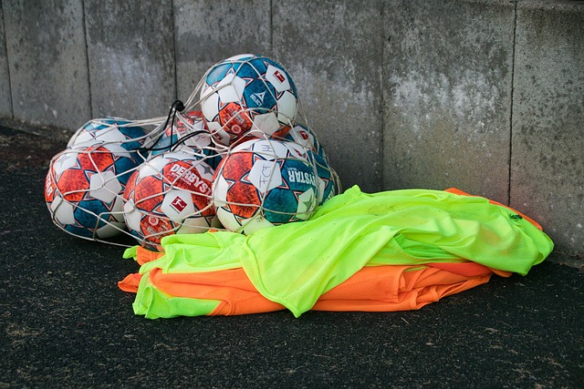 佛掘金的绯 佛掘金的绯